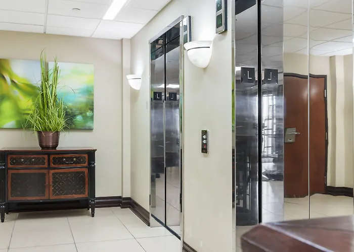 Thousand Hills Resort Hotel